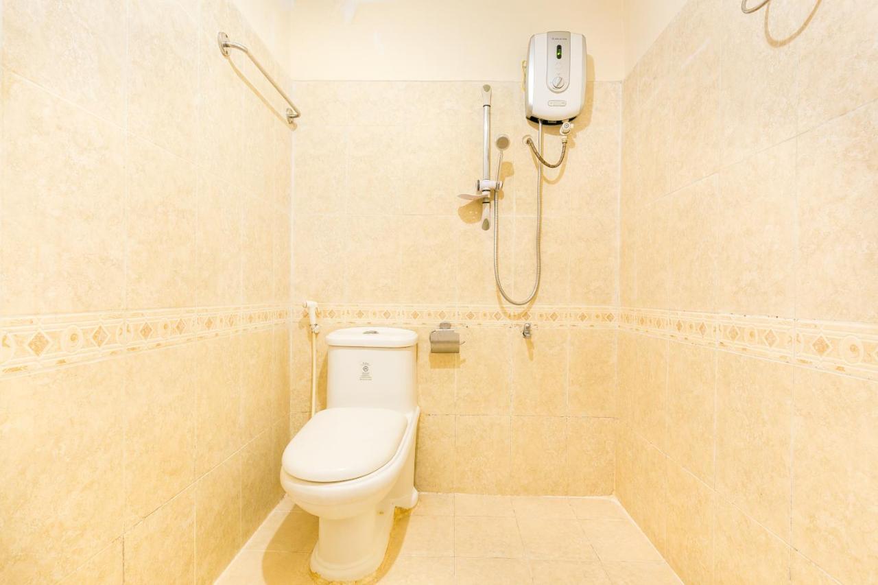 Hotel Oyo 568 Hoang Long